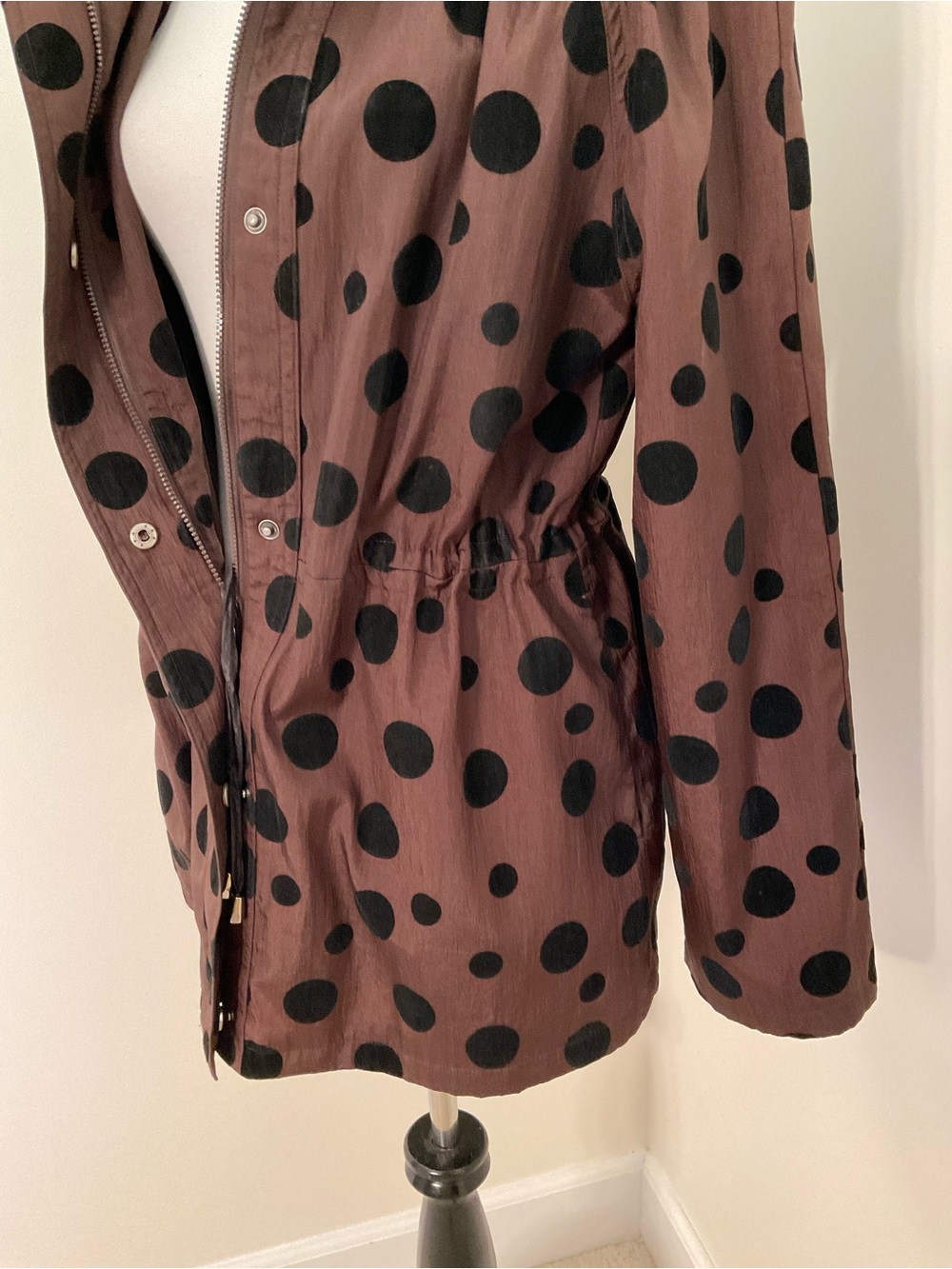 UBU Polka Dot Drawstring Utility Jacket in Brown and Black - Picture 7 of 9
